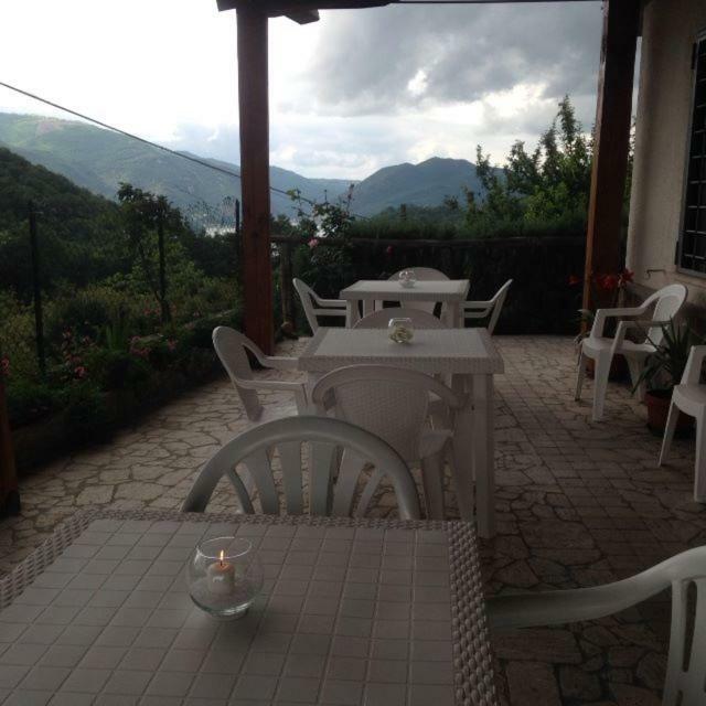 Agriturismo I Due Regni Petrella Salto Exterior foto